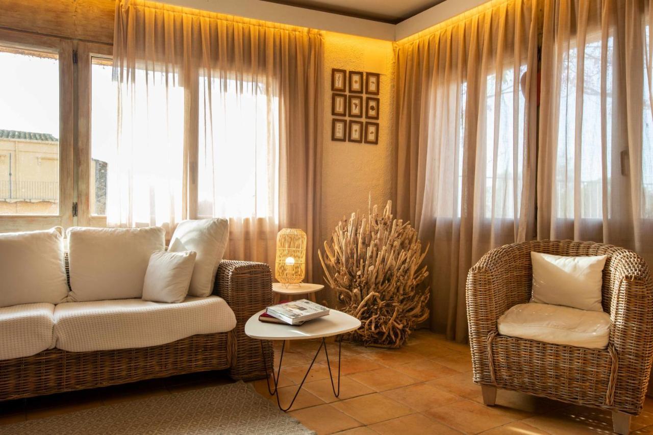 Hotel Boutique Niu De Sol - Designed For Adults Palau Saverdera Buitenkant foto