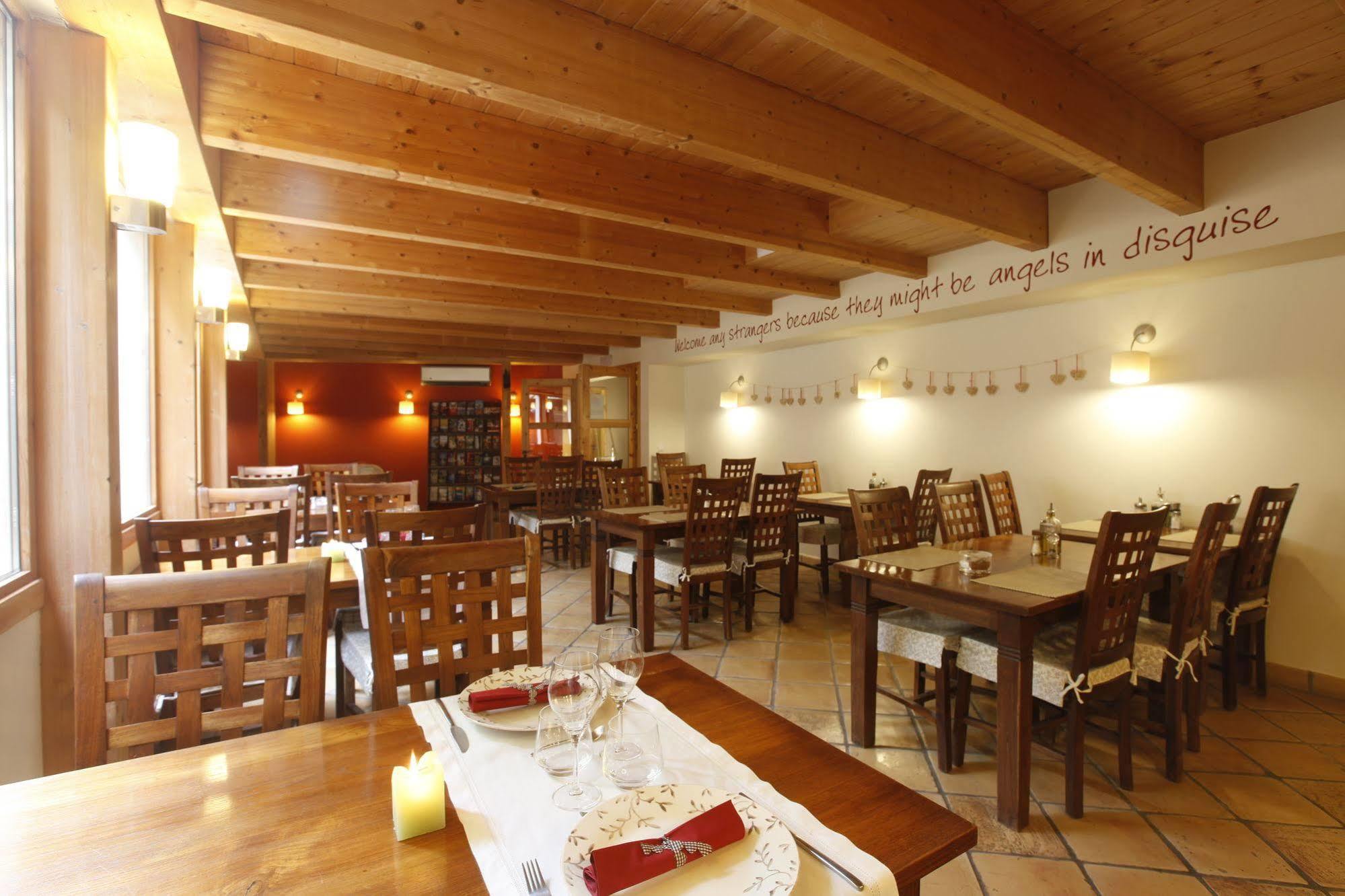 Hotel Boutique Niu De Sol - Designed For Adults Palau Saverdera Buitenkant foto